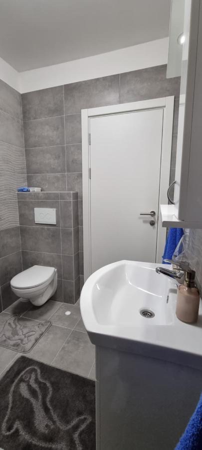 Apartman Visnja Subotica Exteriör bild