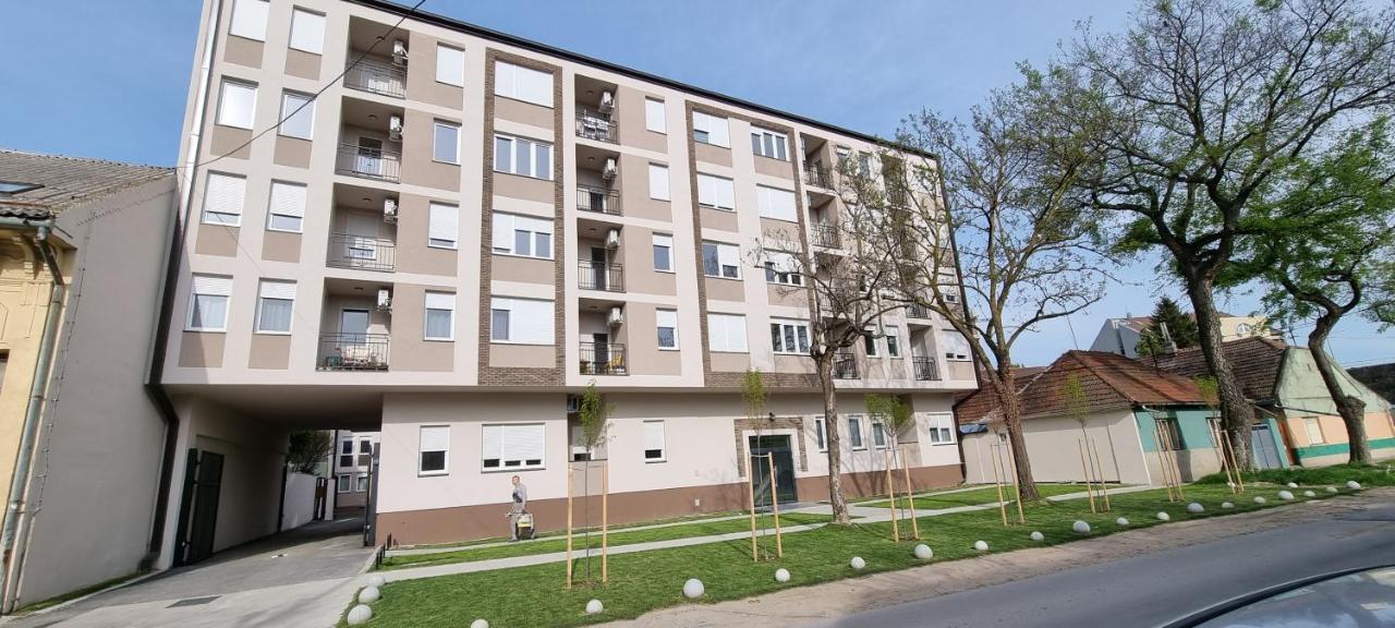 Apartman Visnja Subotica Exteriör bild