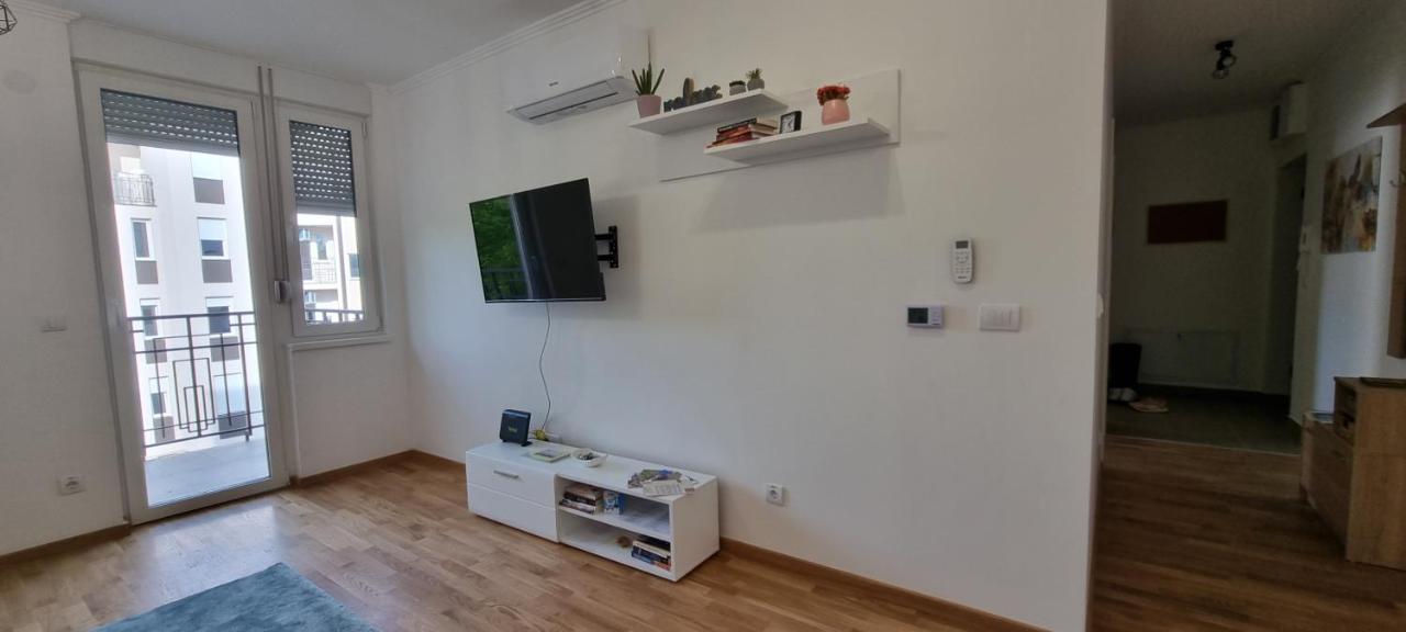 Apartman Visnja Subotica Exteriör bild